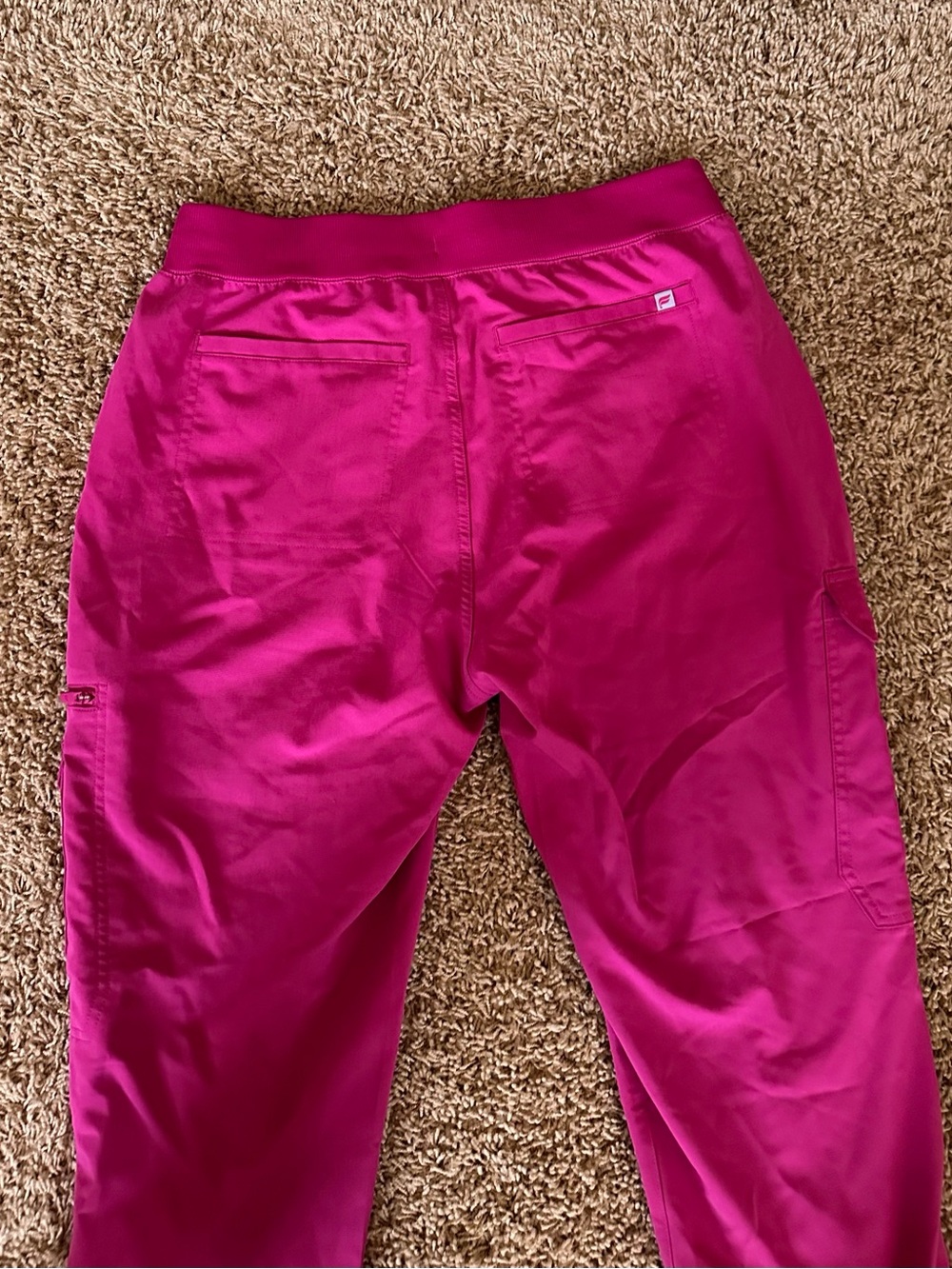Fabletics Pink Scrub Set L/LS - Picture 8 of 13